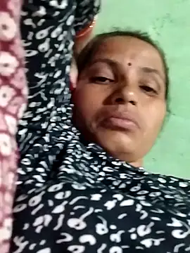 Snapshot of KIRTI12_HOT chatting on 22, 10, 2025 KIRTI12 HOT online show from 22, 10, 2025