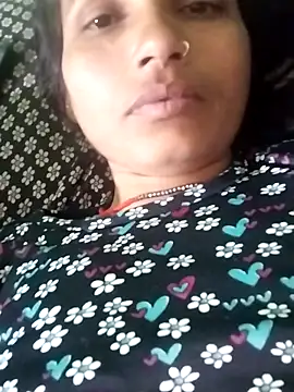 KIRTI12 HOT online show from 4, 12, 2025