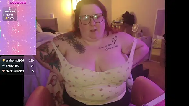 Snapshot of brookenicole3003 chatting on 11, 11, 2025 brookenicole3003 online show from 11, 11, 2025