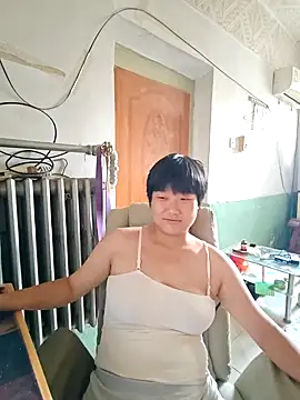 Snapshot of Fengbaby-555 chatting on 11, 9, 2025 Fengbaby-555 online show from 11, 9, 2025