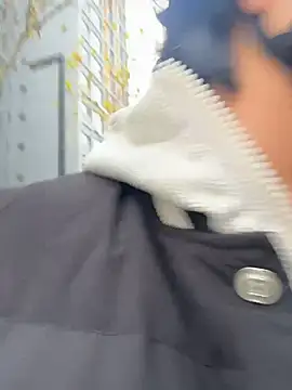 Snapshot of Fengbaby-555 chatting on 24, 11, 2025 Fengbaby-555 online show from 24, 11, 2025