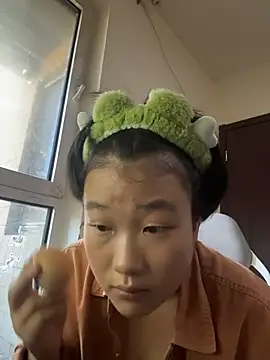 Snapshot of Fengbaby-555 chatting on 25, 11, 2025 Fengbaby-555 online show from 25, 11, 2025