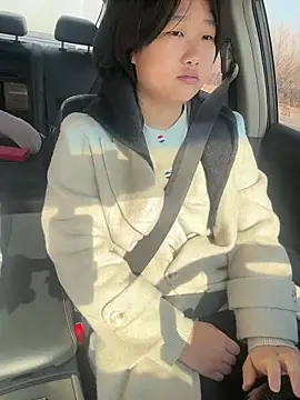 Fengbaby-555 online show from 12, 2, 2026