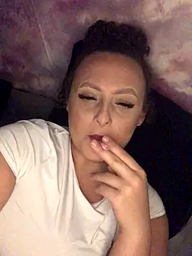 Welsh Maya19X online show from 2, 10, 2025