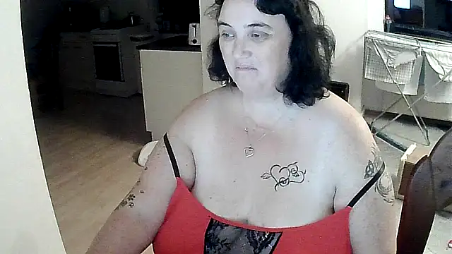 Snapshot of Minou1610 chatting on 18, 10, 2025 Minou1610 online show from 18, 10, 2025