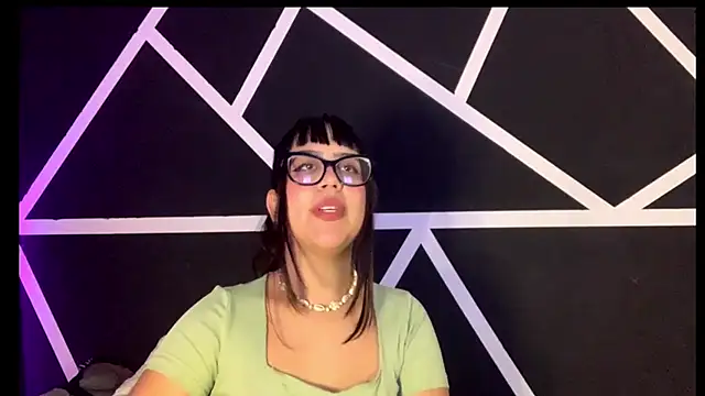 Snapshot of Melody_dreams chatting on 30, 9, 2025 Melody dreams online show from 30, 9, 2025