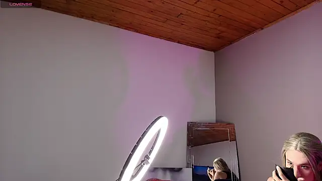 Electra Gosselin online show from 31, 10, 2025