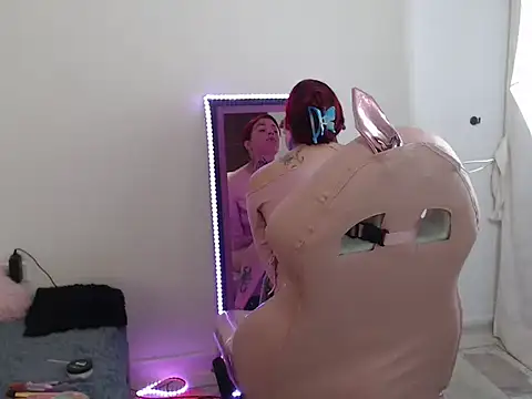 Maddy Vicius19 online show from 21, 9, 2025