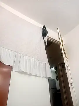 kittymutant99 online show from 29, 10, 2025