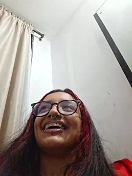 carolinerue online show from 27, 3, 2026