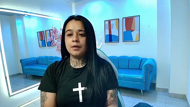 Snapshot of Black_roseee chatting on 18, 10, 2025 Black roseee online show from 18, 10, 2025