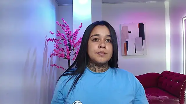 Snapshot of Black_roseee chatting on 19, 11, 2025 Black roseee online show from 19, 11, 2025