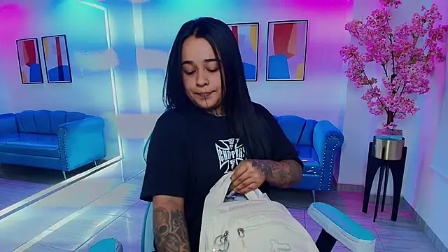 Snapshot of Black_roseee chatting on 7, 2, 2026 Black roseee online show from 7, 2, 2026