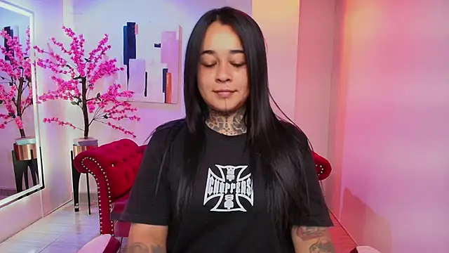 Snapshot of Black_roseee chatting on 11, 2, 2026 Black roseee online show from 11, 2, 2026