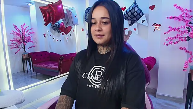 Snapshot of Black_roseee chatting on 18, 2, 2026 Black roseee online show from 18, 2, 2026