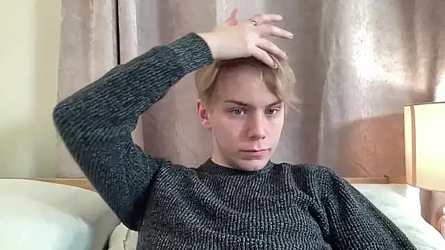 Snapshot of scottishtwink01 chatting on 2, 10, 2025 scottishtwink01 online show from 2, 10, 2025