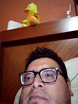 Santiagoqro85 online show from 15, 10, 2025