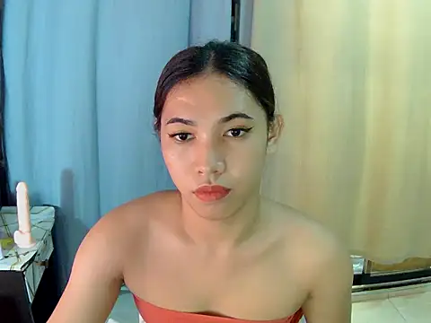 Chen Lavin online show from 6, 11, 2025