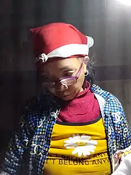 Snapshot of -Xuka-200 chatting on 2, 2, 2026 -Xuka-200 online show from 2, 2, 2026