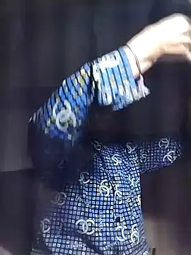 Snapshot of -Xuka-200 chatting on 3, 2, 2026 -Xuka-200 online show from 3, 2, 2026