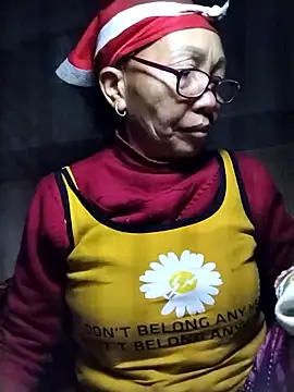 Snapshot of -Xuka-200 chatting on 4, 2, 2026 -Xuka-200 online show from 4, 2, 2026