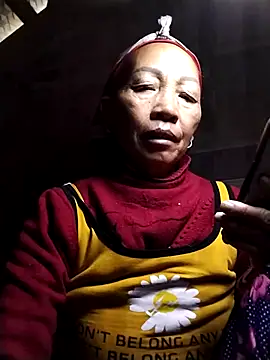 Snapshot of -Xuka-200 chatting on 6, 2, 2026 -Xuka-200 online show from 6, 2, 2026