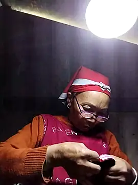 Snapshot of -Xuka-200 chatting on 15, 2, 2026 -Xuka-200 online show from 15, 2, 2026