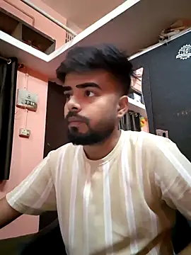 soniriyaa010101 online show from 7, 4, 2026