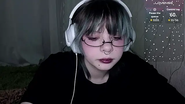 Snapshot of Alice_Zev chatting on 13, 1, 2026 Alice Zev online show from 13, 1, 2026