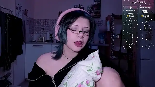 Snapshot of Alice_Zev chatting on 19, 2, 2026 Alice Zev online show from 19, 2, 2026