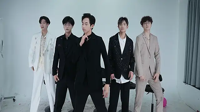 JL-sweetbaby1 online show from 31, 10, 2025