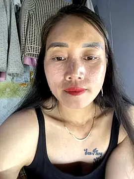 Snapshot of chipp-bong chatting on 16, 9, 2025 chipp-bong online show from 16, 9, 2025