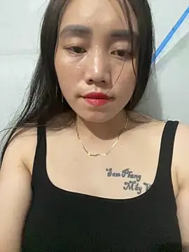 Snapshot of chipp-bong chatting on 28, 9, 2025 chipp-bong online show from 28, 9, 2025