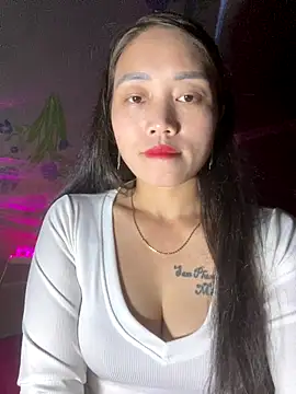 chipp-bong online show from 11, 11, 2025