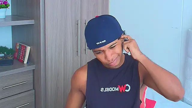 Snapshot of cassian_gold chatting on 4, 6, 2026 cassian gold online show from 4, 6, 2026