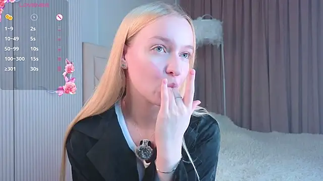 KrishnaSimmons online show from 28, 10, 2025