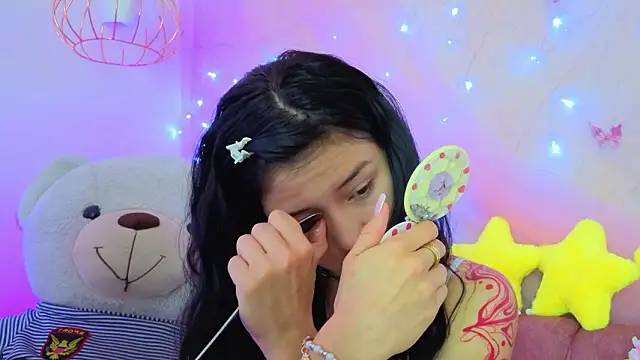 april bennett online show from 16, 2, 2026