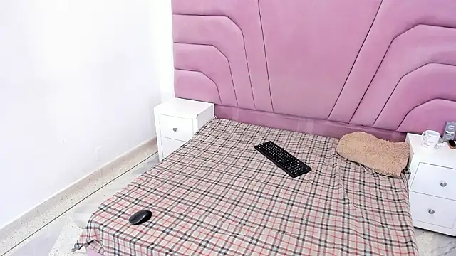 Snapshot of kingmaverickx chatting on 26, 3, 2026 kingmaverickx online show from 26, 3, 2026