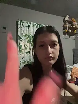 Caroline daring online show from 29, 4, 2026