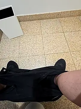 maxelbueno online show from 6, 10, 2025