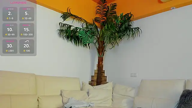 Snapshot of dark_summer chatting on 11, 9, 2025 dark summer online show from 11, 9, 2025