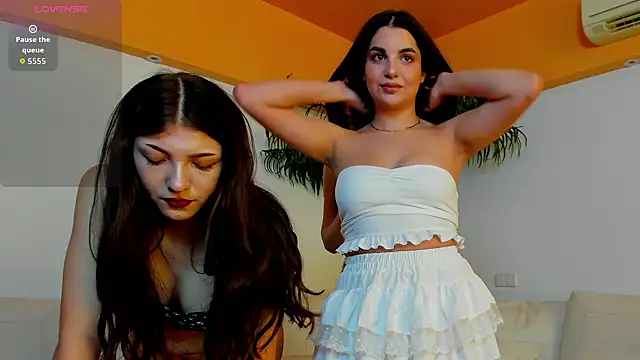 Snapshot of dark_summer chatting on 14, 9, 2025 dark summer online show from 14, 9, 2025