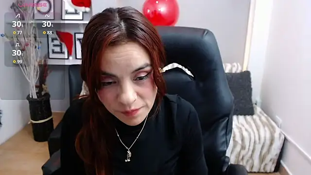 KendallWood  online show from 18, 12, 2025