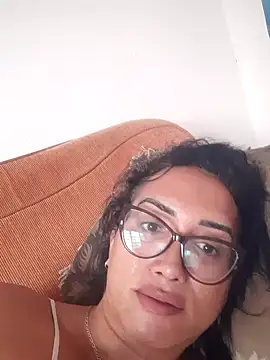 Snapshot of romerasexy chatting on 12, 10, 2025 romerasexy online show from 12, 10, 2025