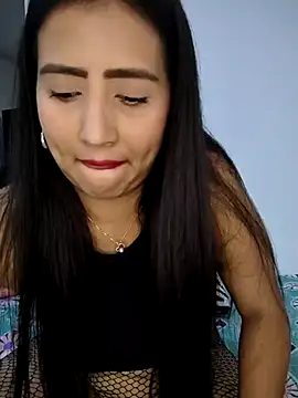 ellafrost-1 online show from 18, 9, 2025