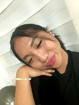 Snapshot of cassie_cakes chatting on 14, 9, 2025 cassie cakes online show from 14, 9, 2025