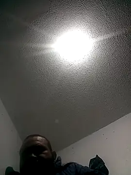 Snapshot of javi-tunene chatting on 14, 10, 2025 javi-tunene online show from 14, 10, 2025