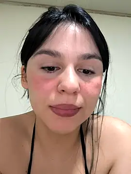 Daniela-rosee online show from 11, 4, 2026