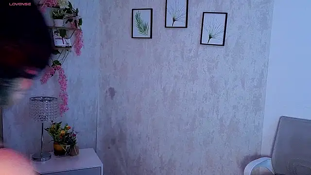 Snapshot of RobinBennett chatting on 24, 10, 2025 RobinBennett online show from 24, 10, 2025