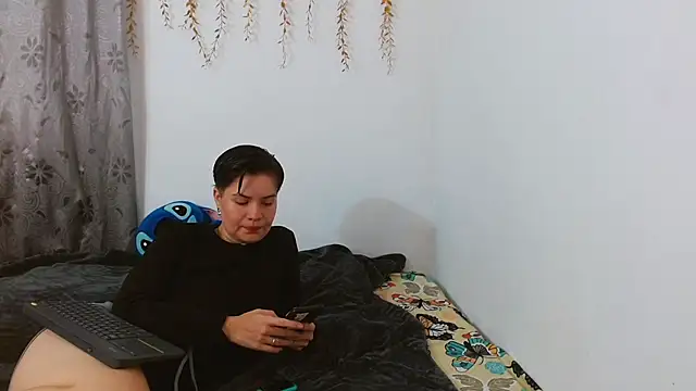 AmbarAndValery online show from 12, 10, 2025